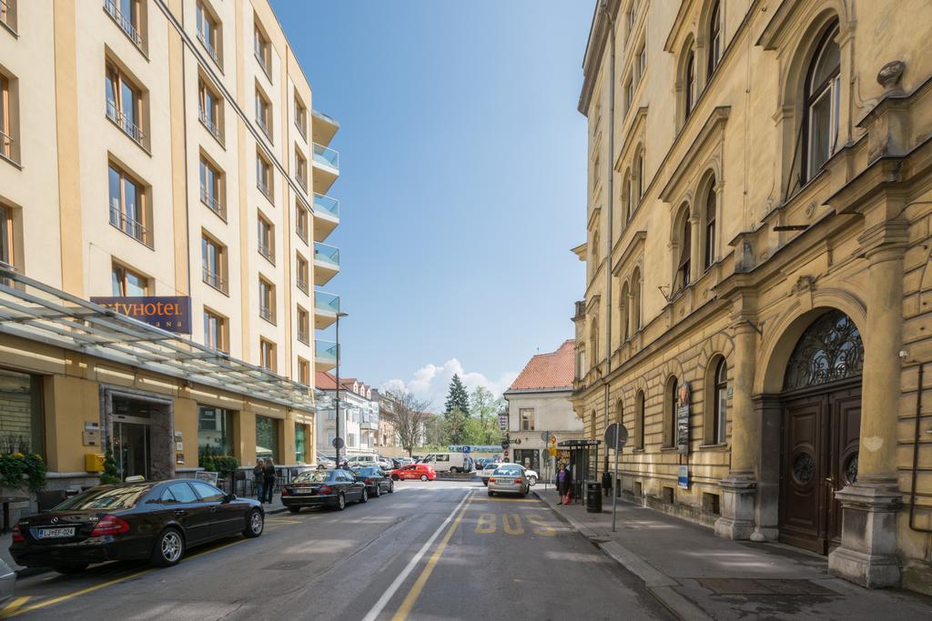 Apartment Fine Dalmatinova Lublaň Exteriér fotografie